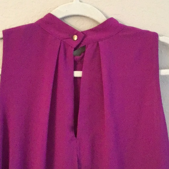 Dreamy plum pleated halter top, Large - Picture 4 of 6